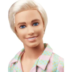 Barbie The Movie Ken Muneco Signature Coleccionable De La Pelicula Con Chaleco A Rayas* Munecas Y Peluches