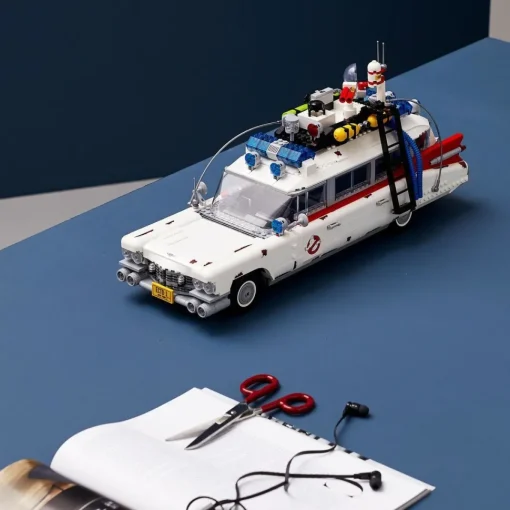 LEGO Maqueta De Coche De Pelicula Para Construir Ecto-1 De Los Cazafantasmas Icons* Puzzles Y Construcciones