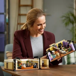 LEGO Set De Construccion Apartamentos De Friends De Serie De Tv Icons* Puzzles Y Construcciones